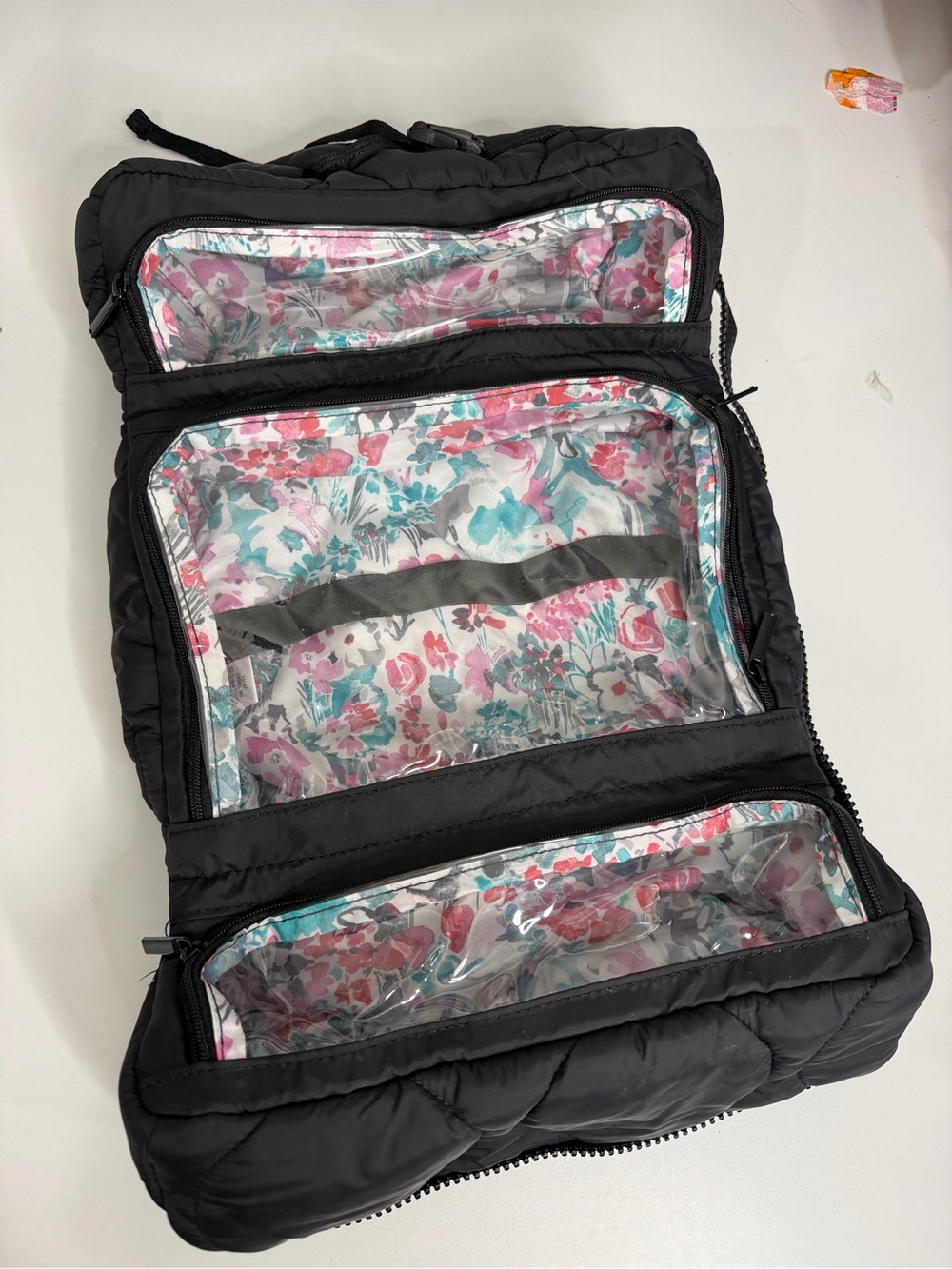 Vera Bradley Featherweight Quilted puffy Toiletry Bag with Floral Interior